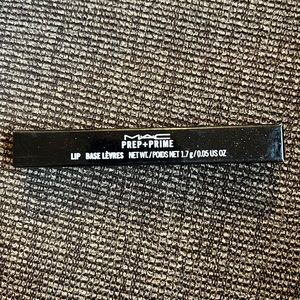 NIB MAC Prep and Prime Lip Base